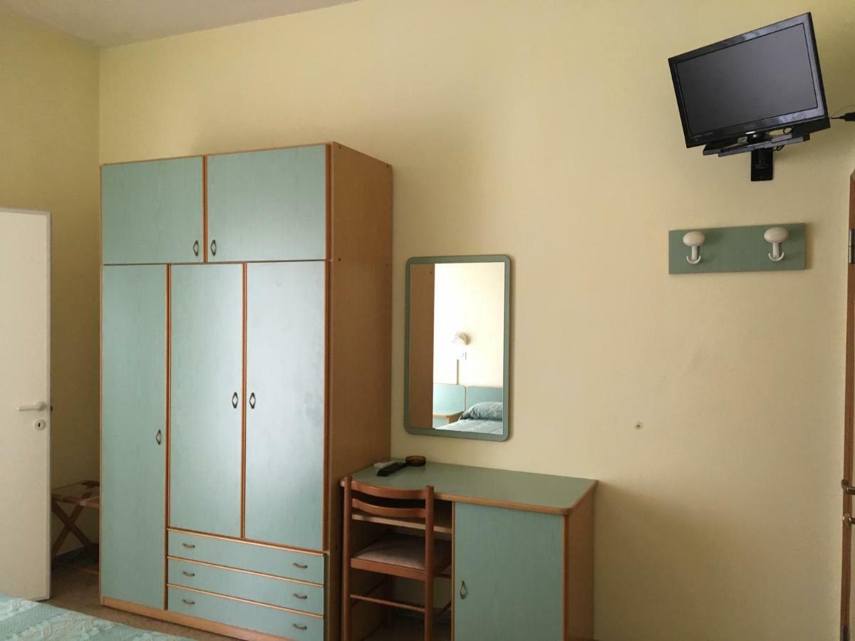 Hotel Laila Cesenatico Dış mekan fotoğraf